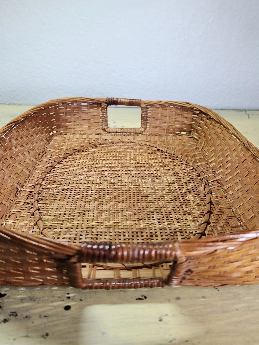 Vintage Woven Wicker Serving Tray – 13